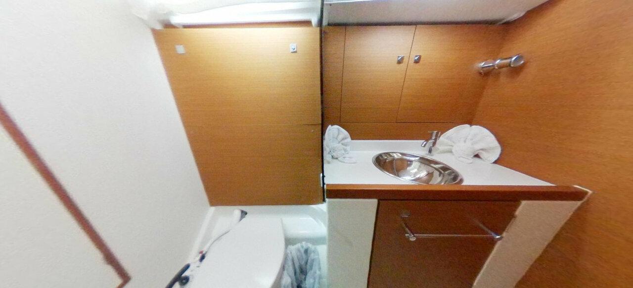 Sun Odyssey 389, picture 25