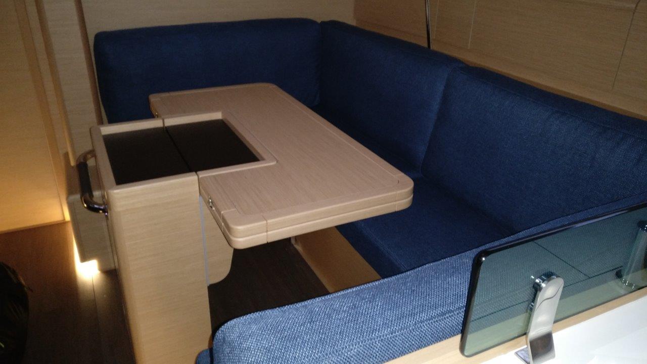 Sun Odyssey 419 - 3 cab., picture 16