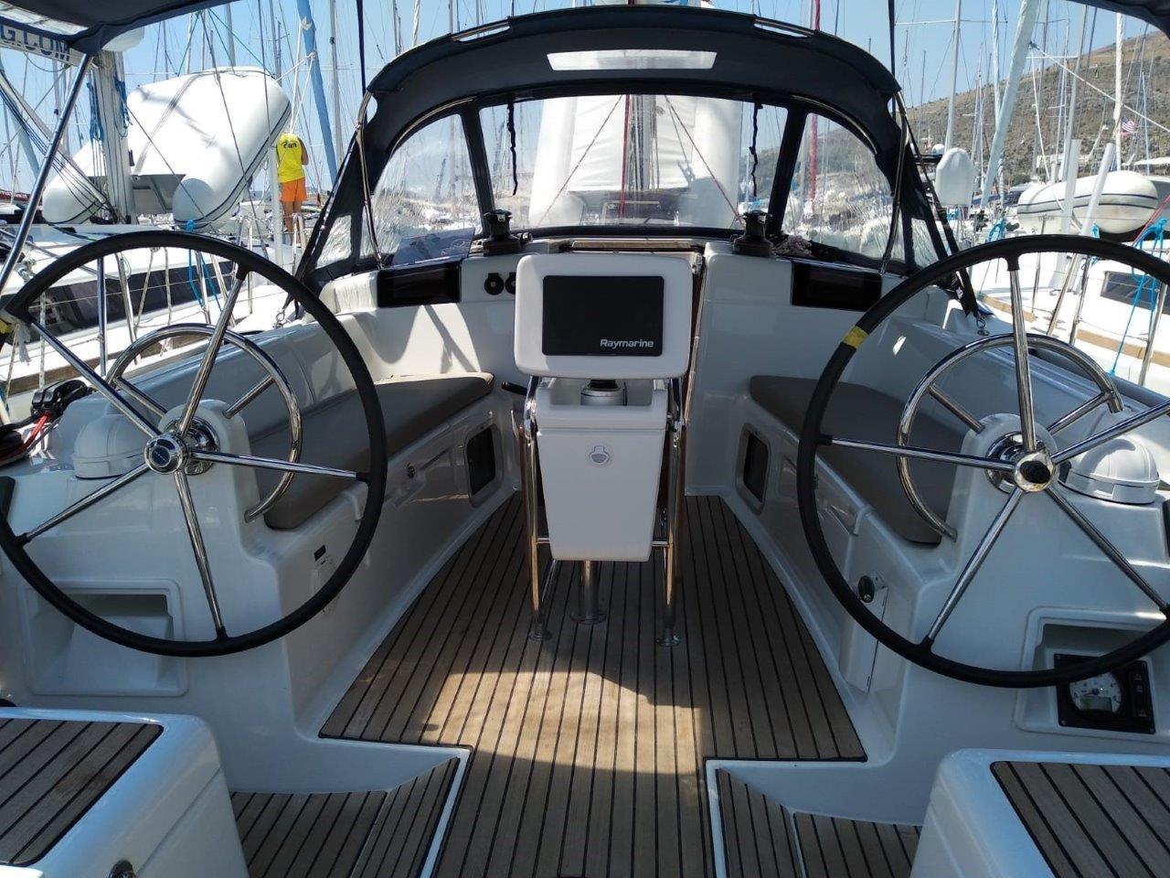 Sun Odyssey 419 - 3 cab., picture 8