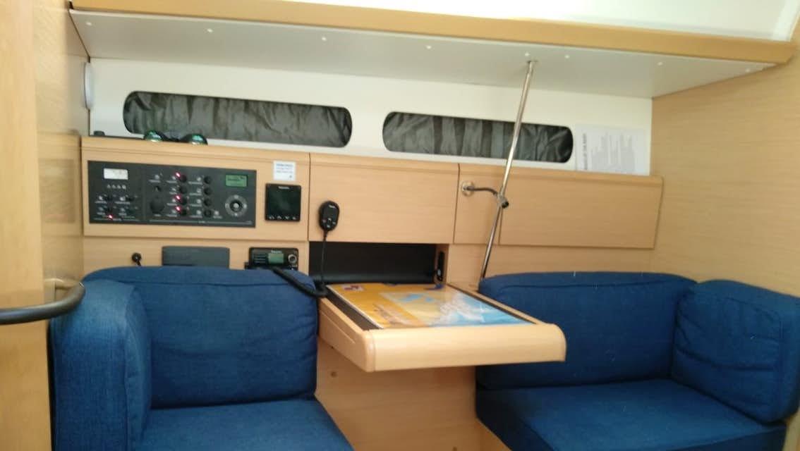 Sun Odyssey 419 - 3 cab., picture 18