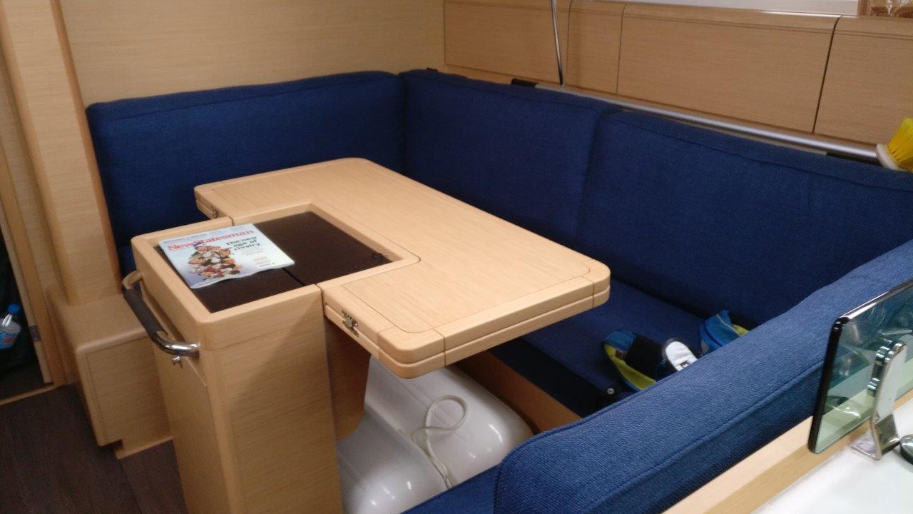 Sun Odyssey 419 - 3 cab., picture 17