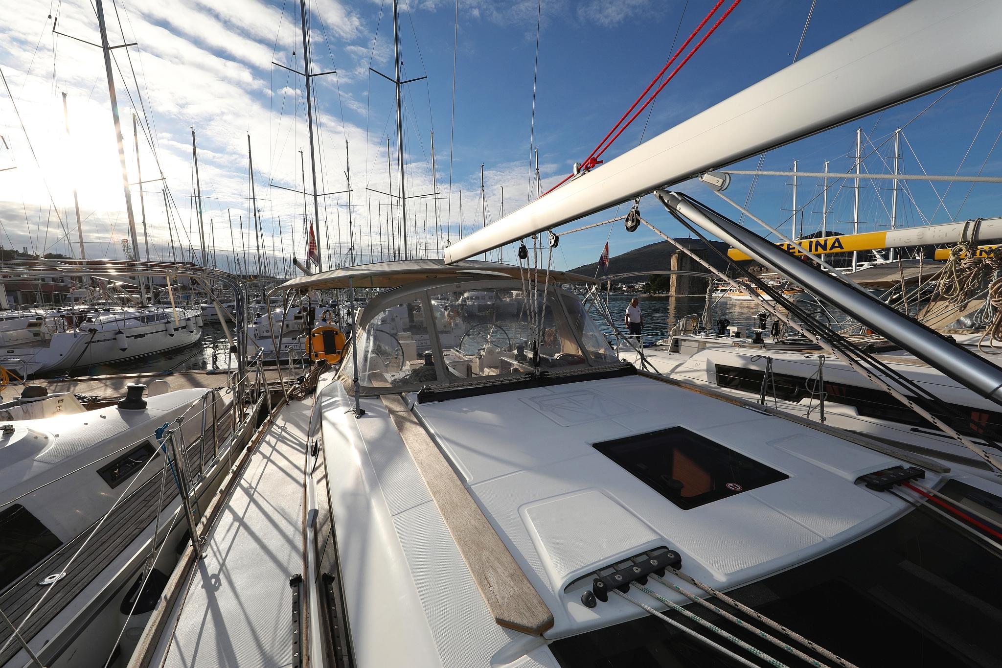 Dufour 412 GL, picture 12