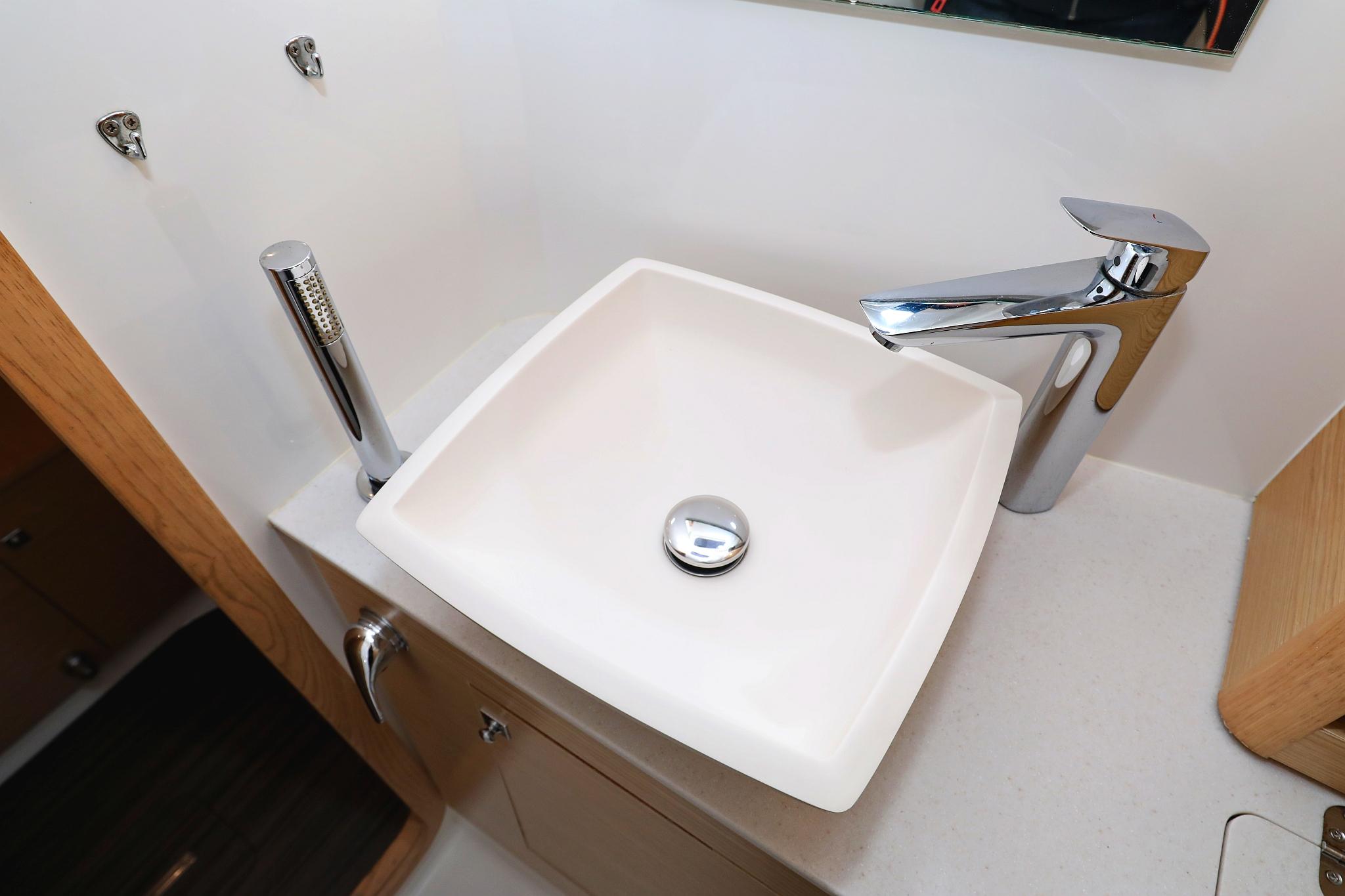 Dufour 390 GL, picture 31