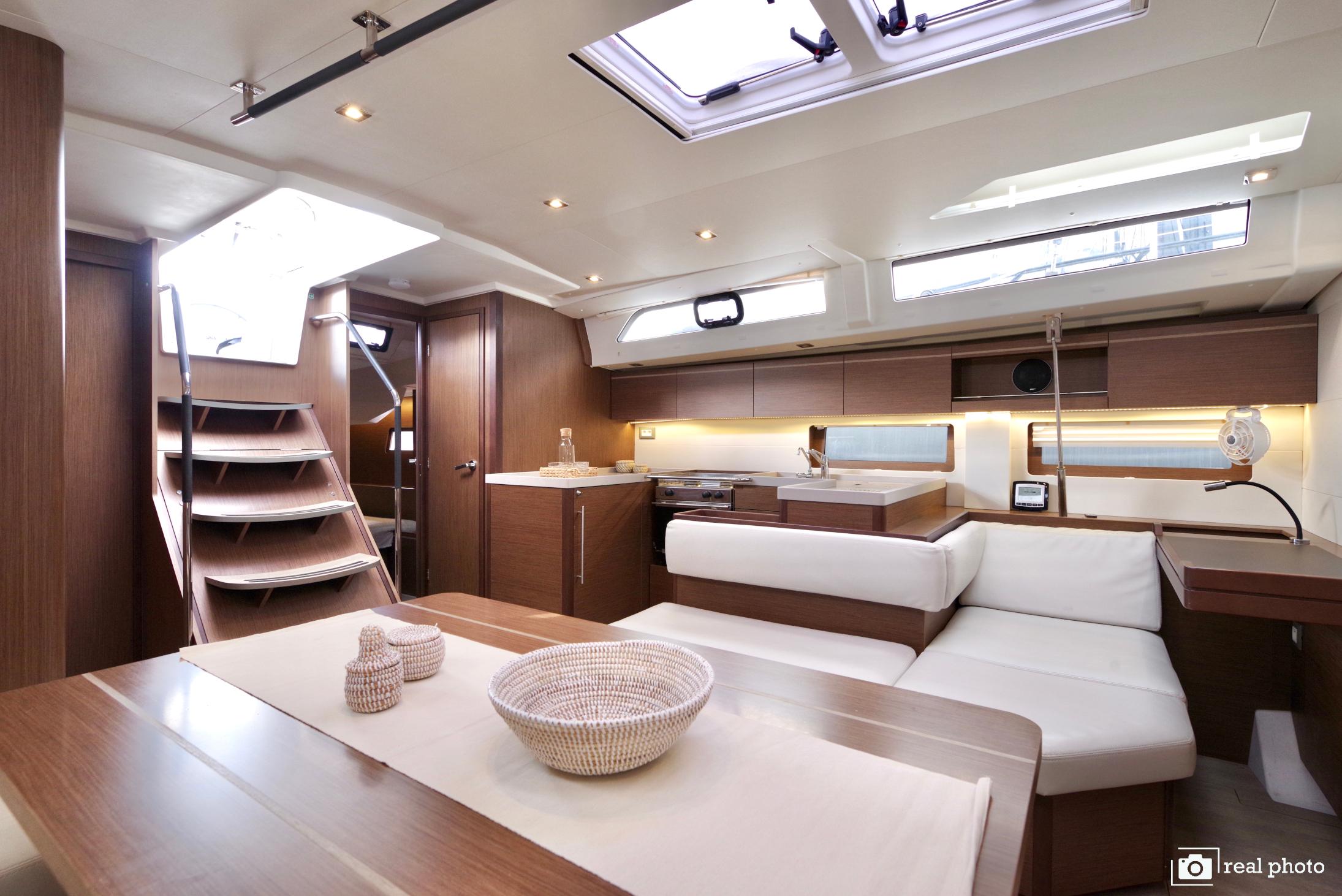 Oceanis 51.1 - 5 + 1 cab., picture 5