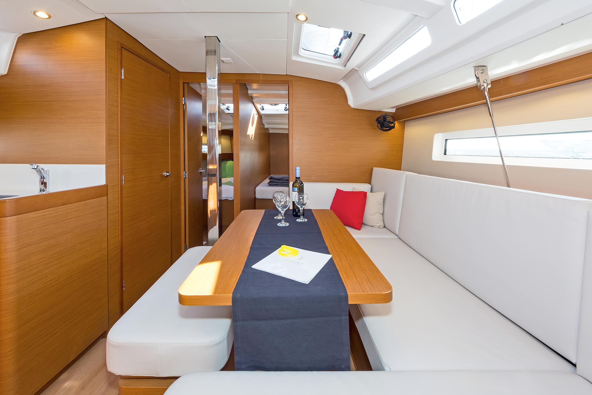 Sun Odyssey 440 - 4 cab., picture 9