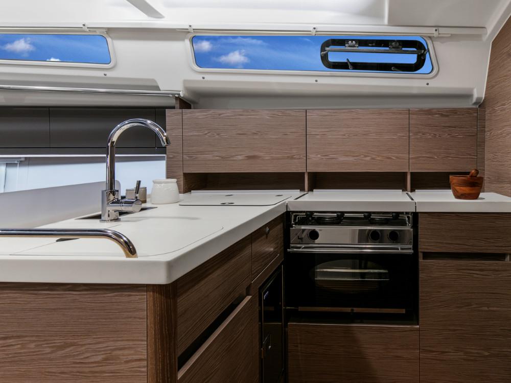 Hanse 388, picture 11