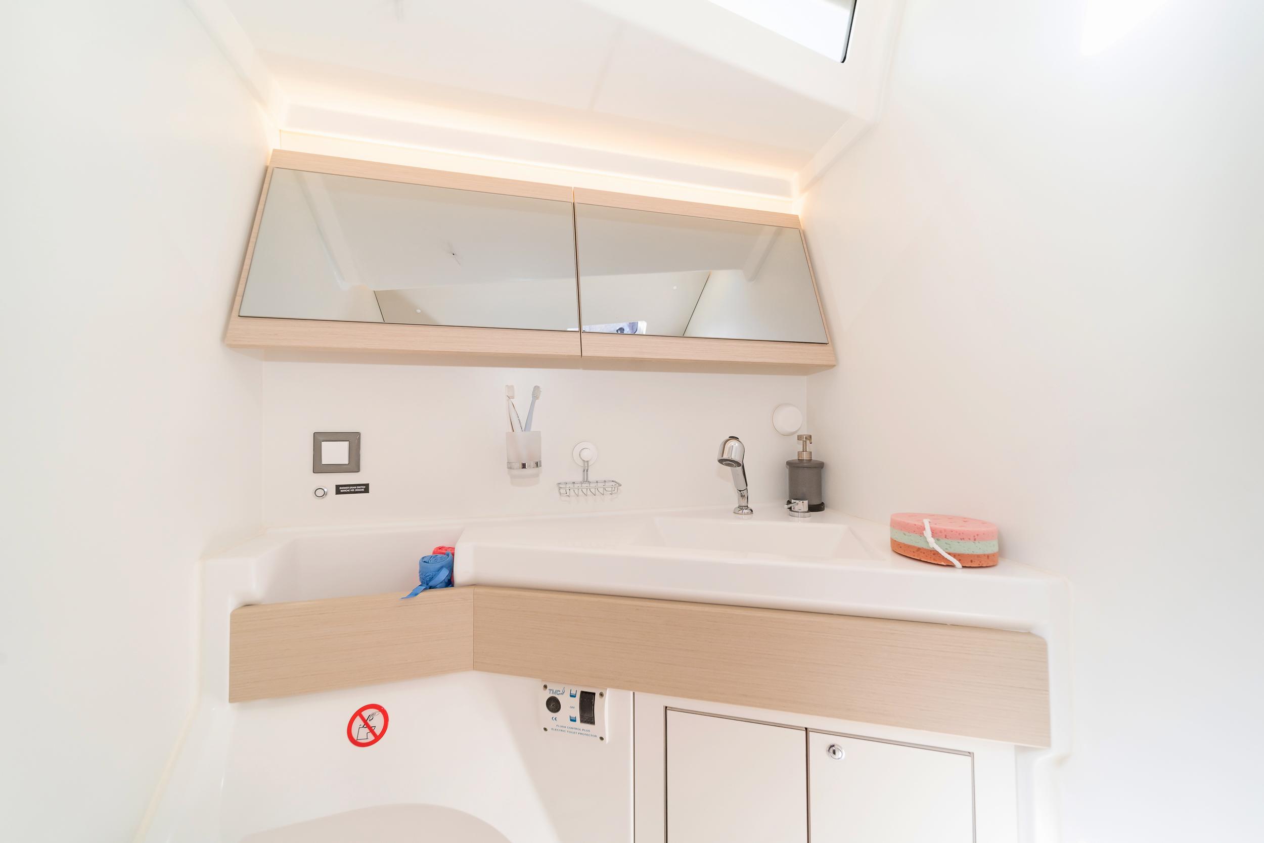 Oceanis 46.1 - 4 cab., picture 6