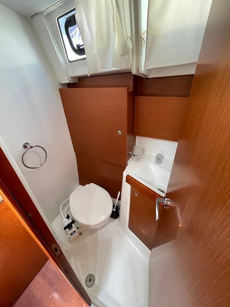 Oceanis 38 - 3 cab., picture 15