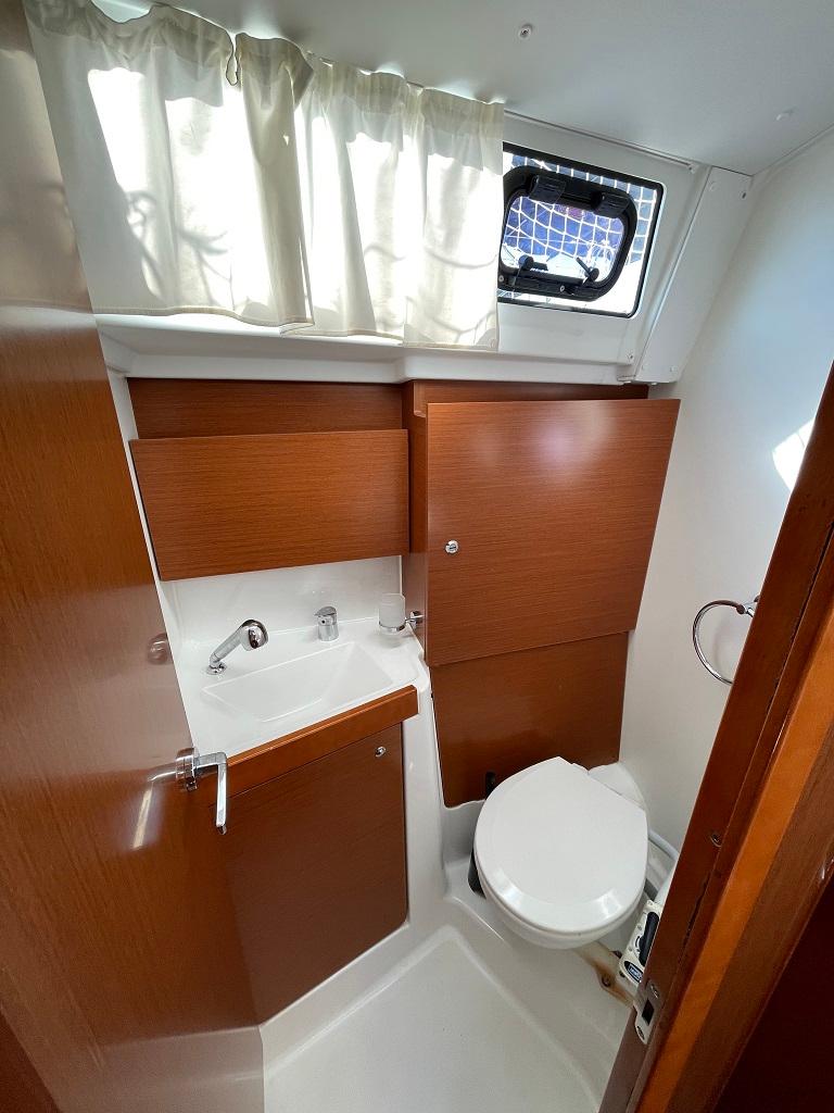 Oceanis 38 - 3 cab., picture 14