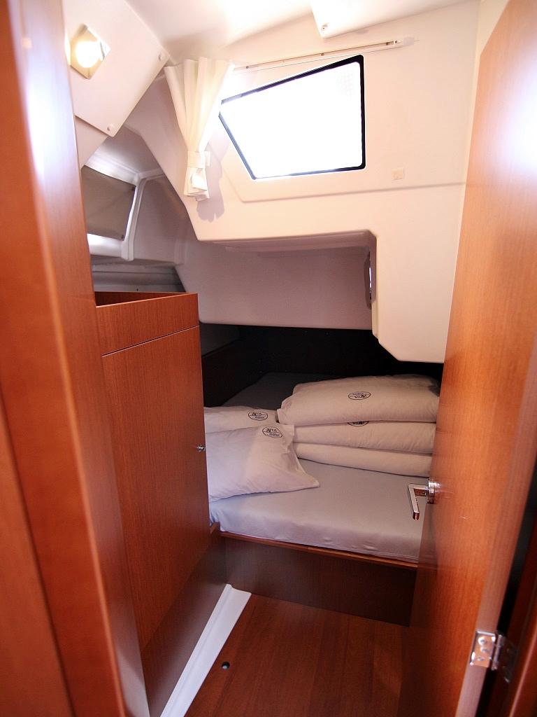 Oceanis 38 - 3 cab., picture 13