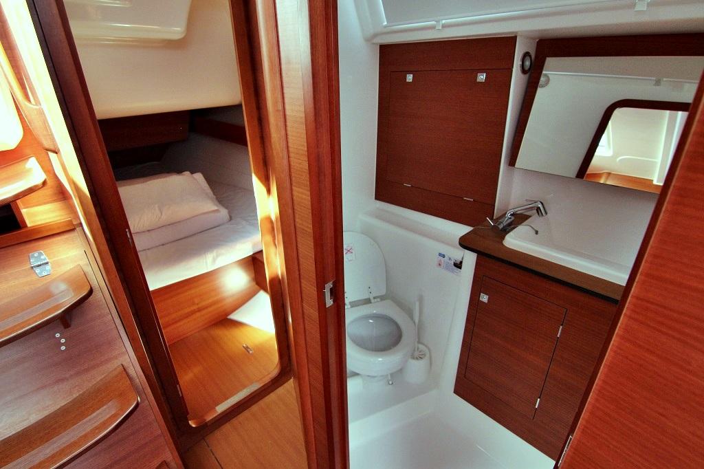 Dufour 382 GL, picture 25