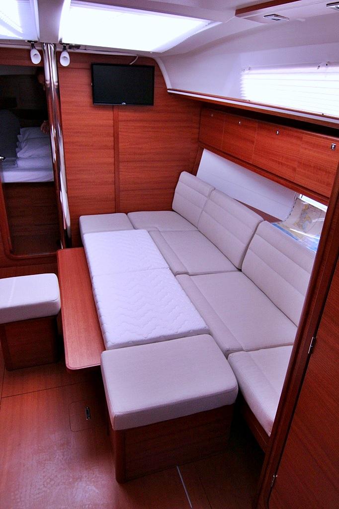Dufour 382 GL, picture 19
