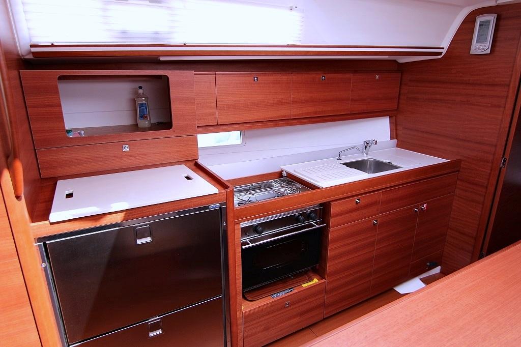 Dufour 382 GL, picture 16