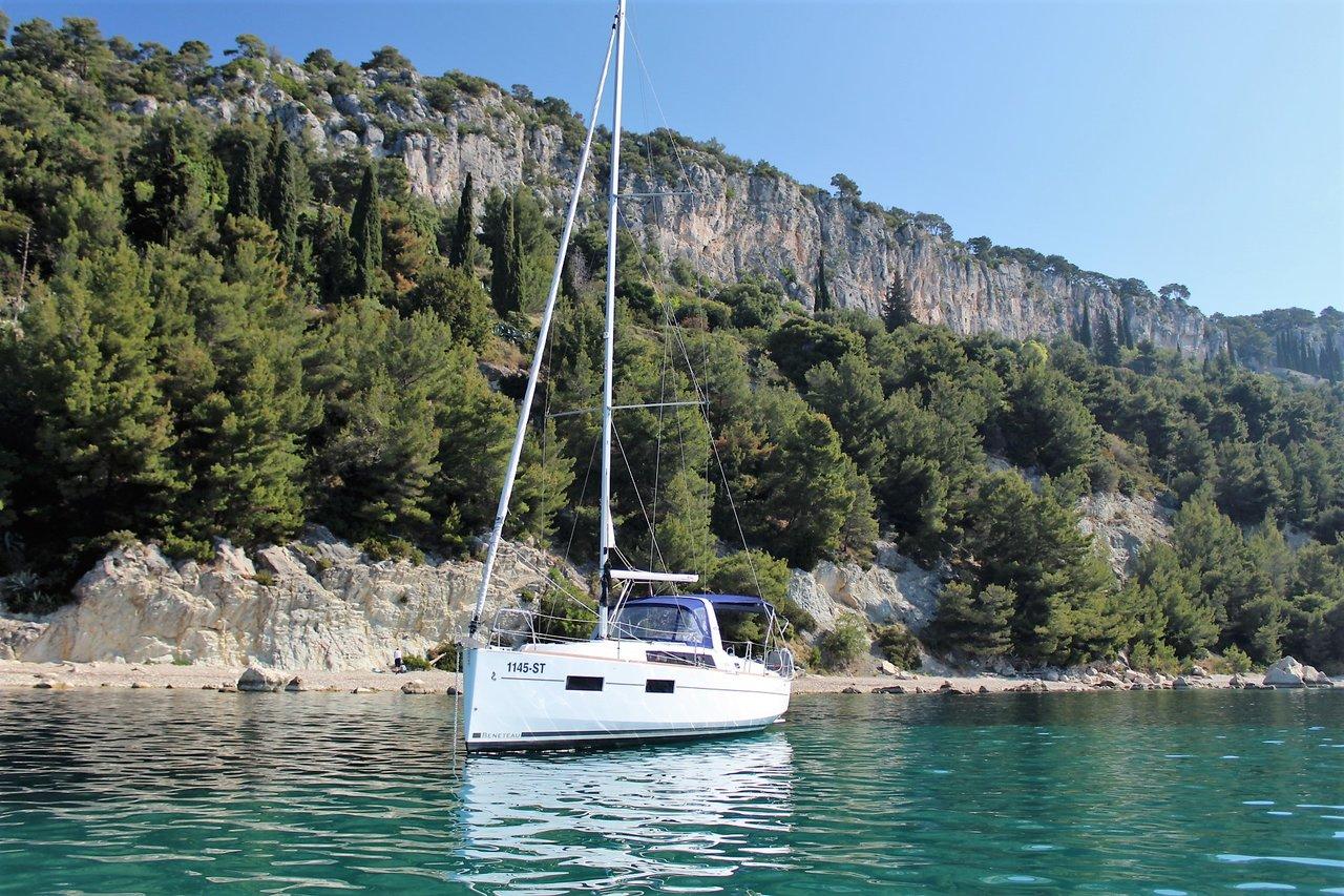 Oceanis 35, picture 6