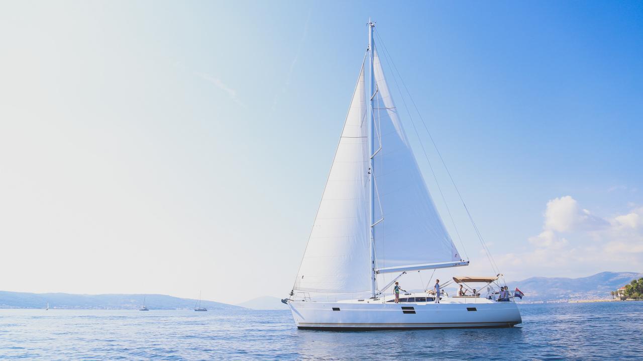 Elan Impression 50 - 5 + 1 cab., picture 1