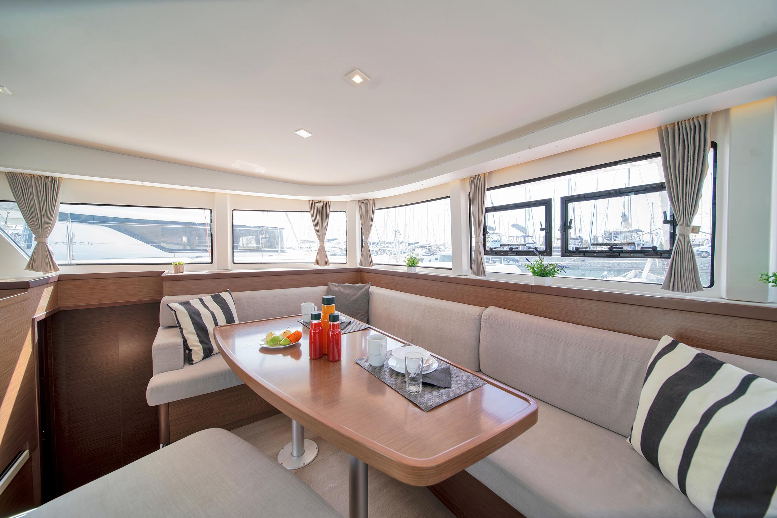 Lagoon 42 - 4 + 2 cab., picture 11