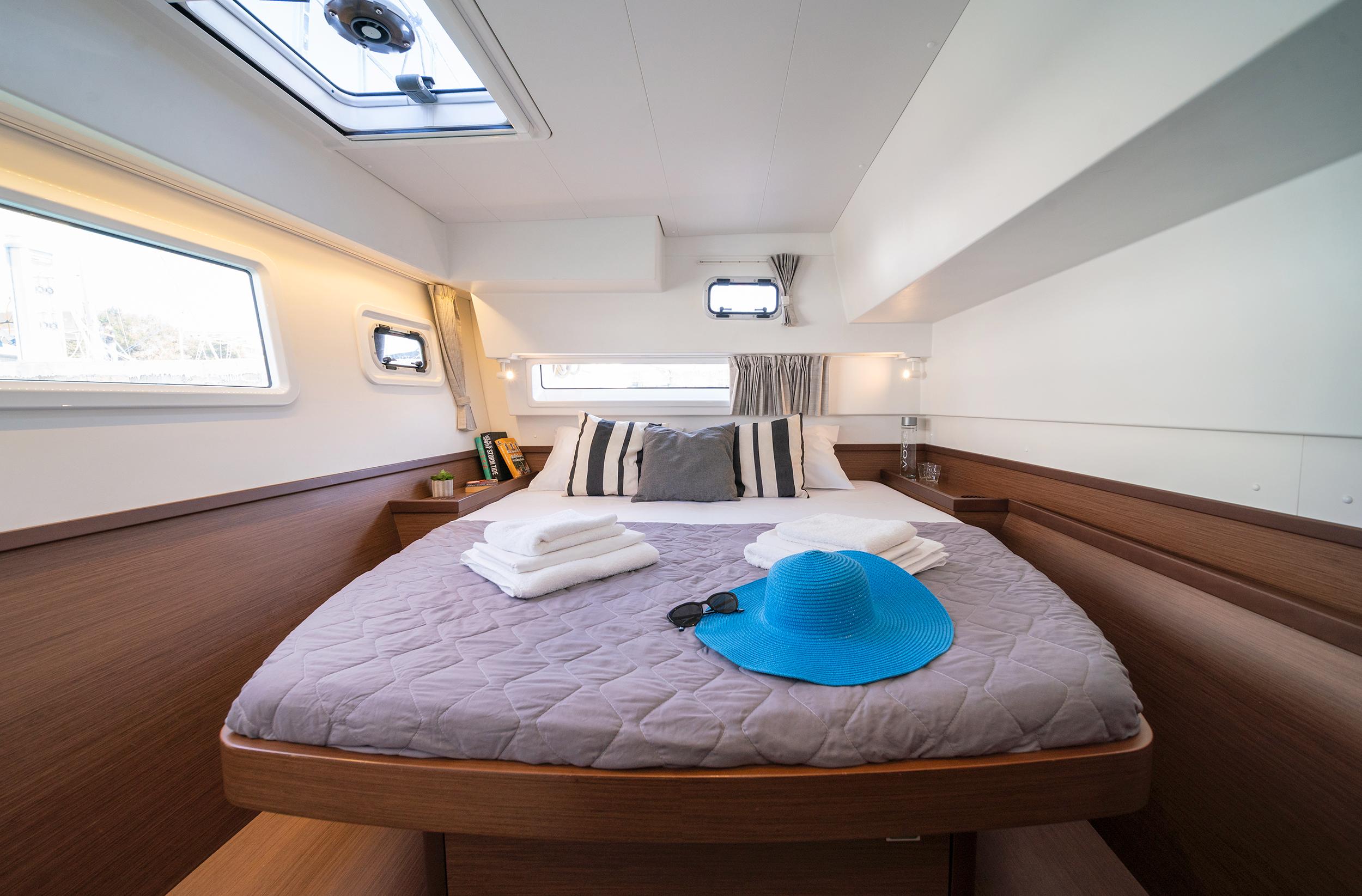 Lagoon 42 - 4 + 2 cab., picture 17