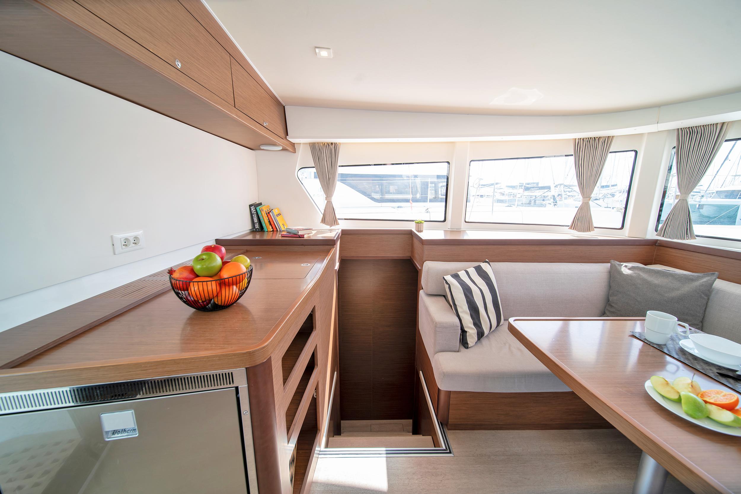 Lagoon 42 - 4 + 2 cab., picture 14