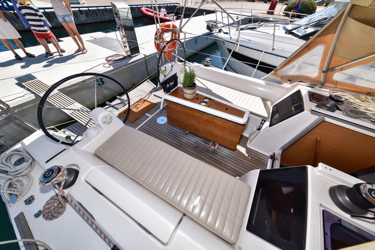 Dufour 350 GL, picture 14