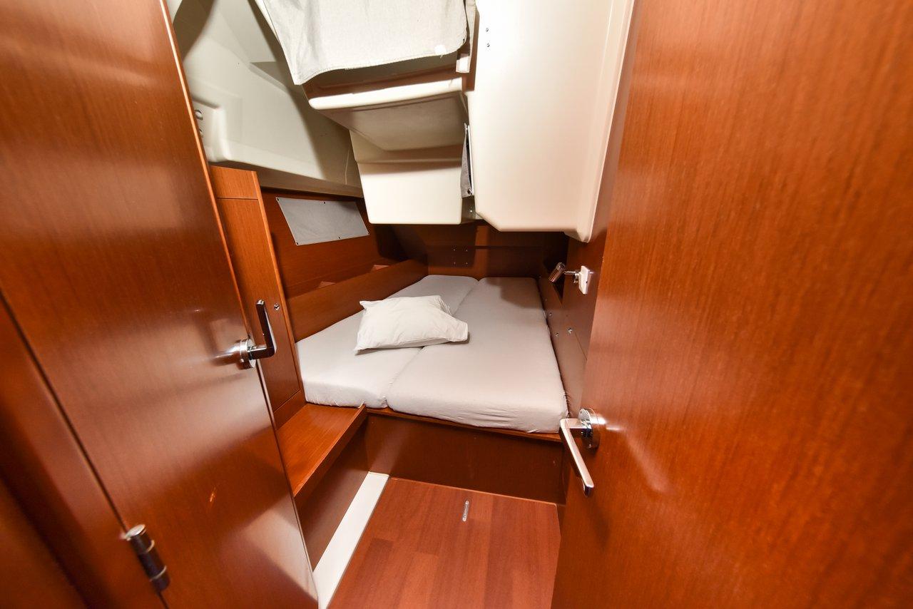 Oceanis 41.1, picture 28