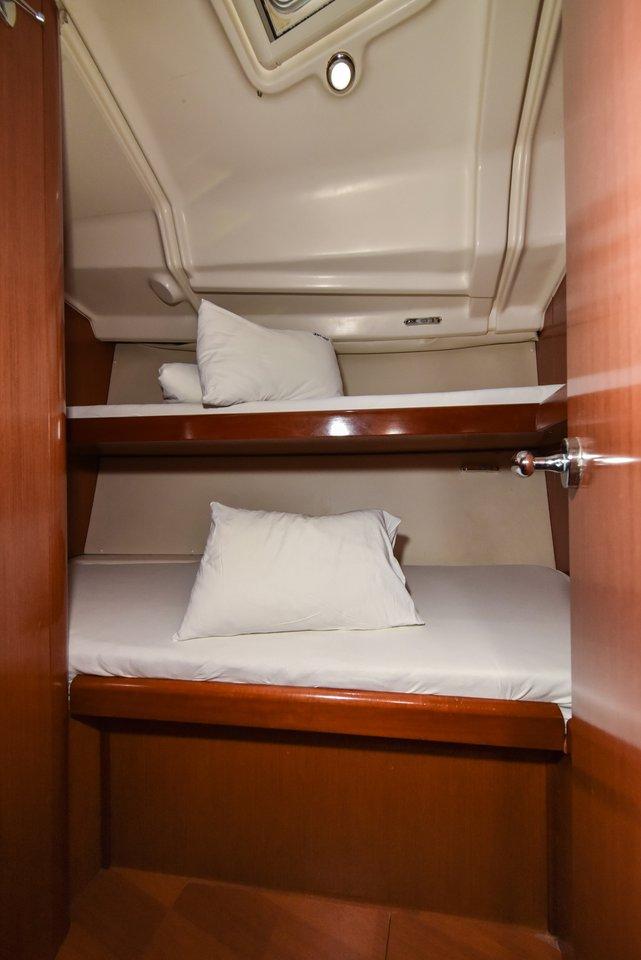 Oceanis 43, picture 33