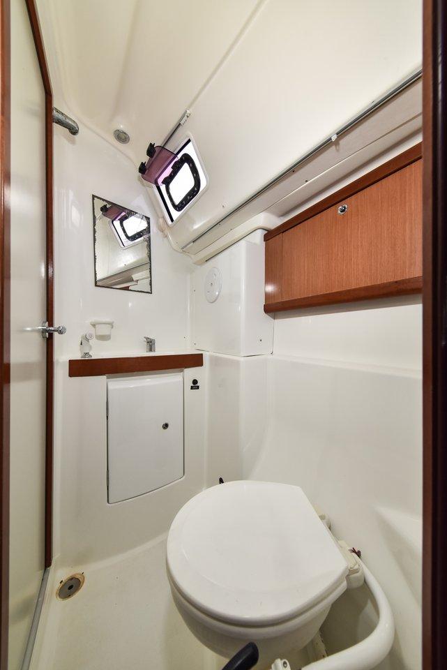 Oceanis 43, picture 39