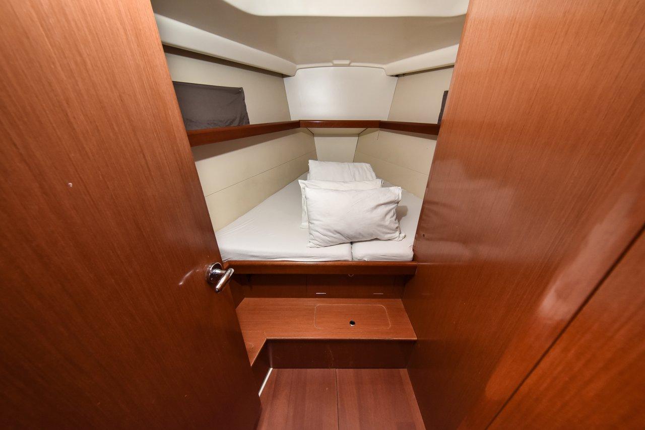 Oceanis 43, picture 35