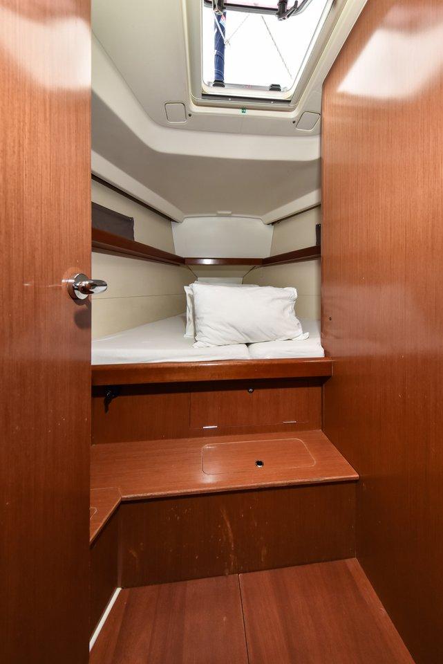 Oceanis 43, picture 36