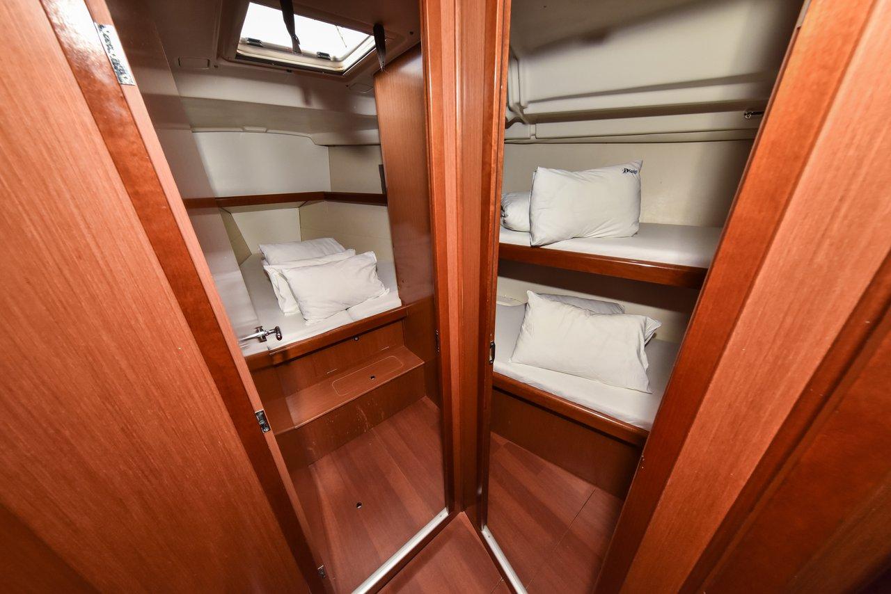 Oceanis 43, picture 28