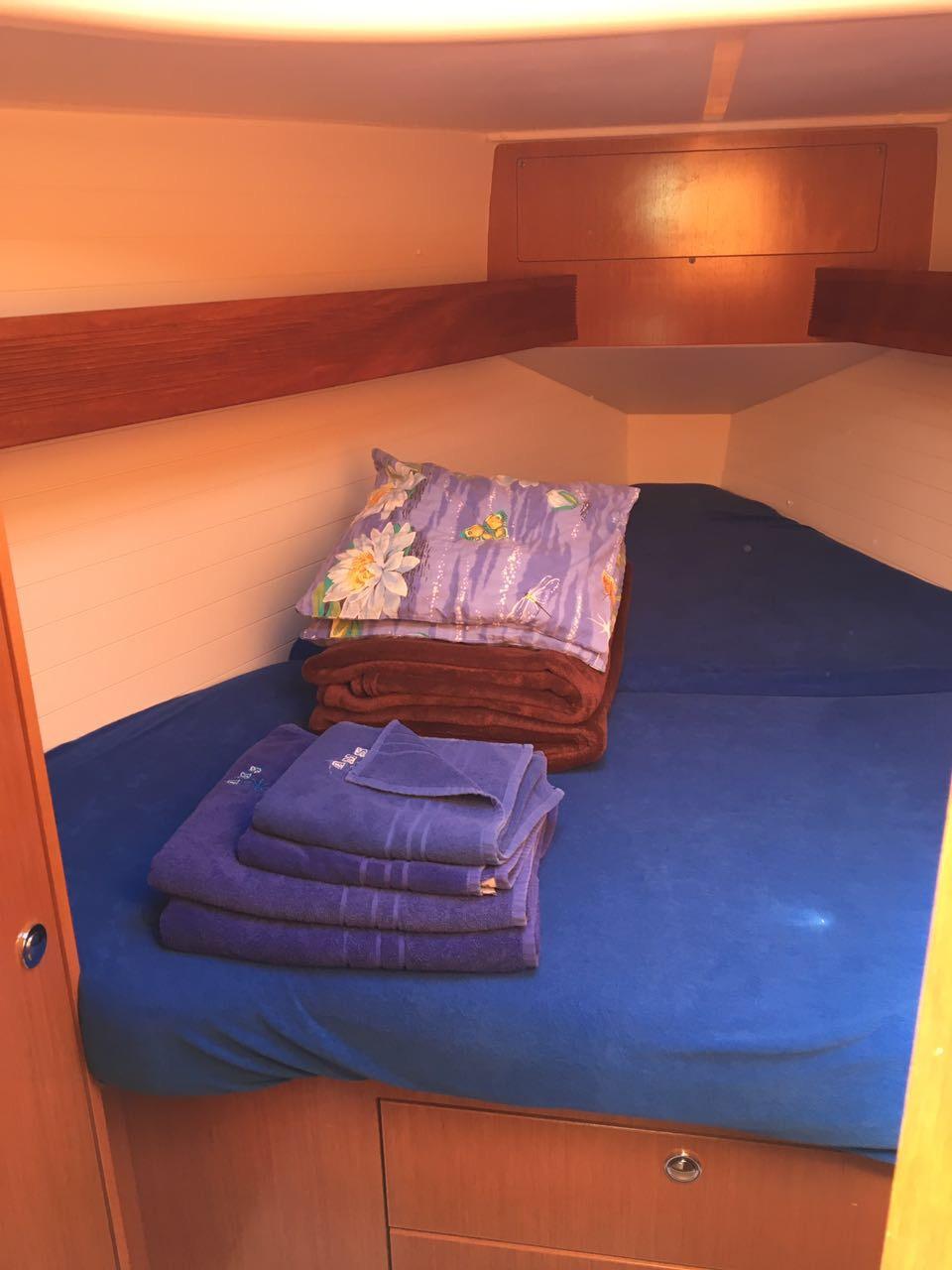 Bavaria Cruiser 32, picture 6