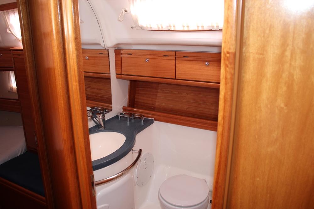 Bavaria 39 Cruiser, picture 12