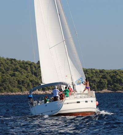 Bavaria Cruiser 40, picture 1