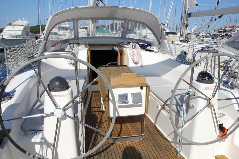 Bavaria Cruiser 40, picture 4