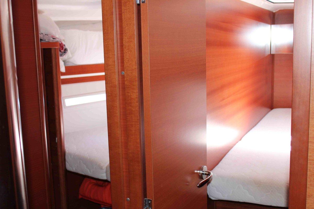 Dufour 450 GL, picture 11