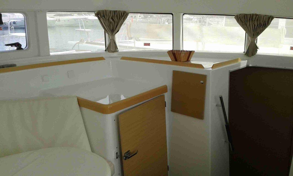 Lagoon 380 S2 - 4 + 2 cab., picture 9