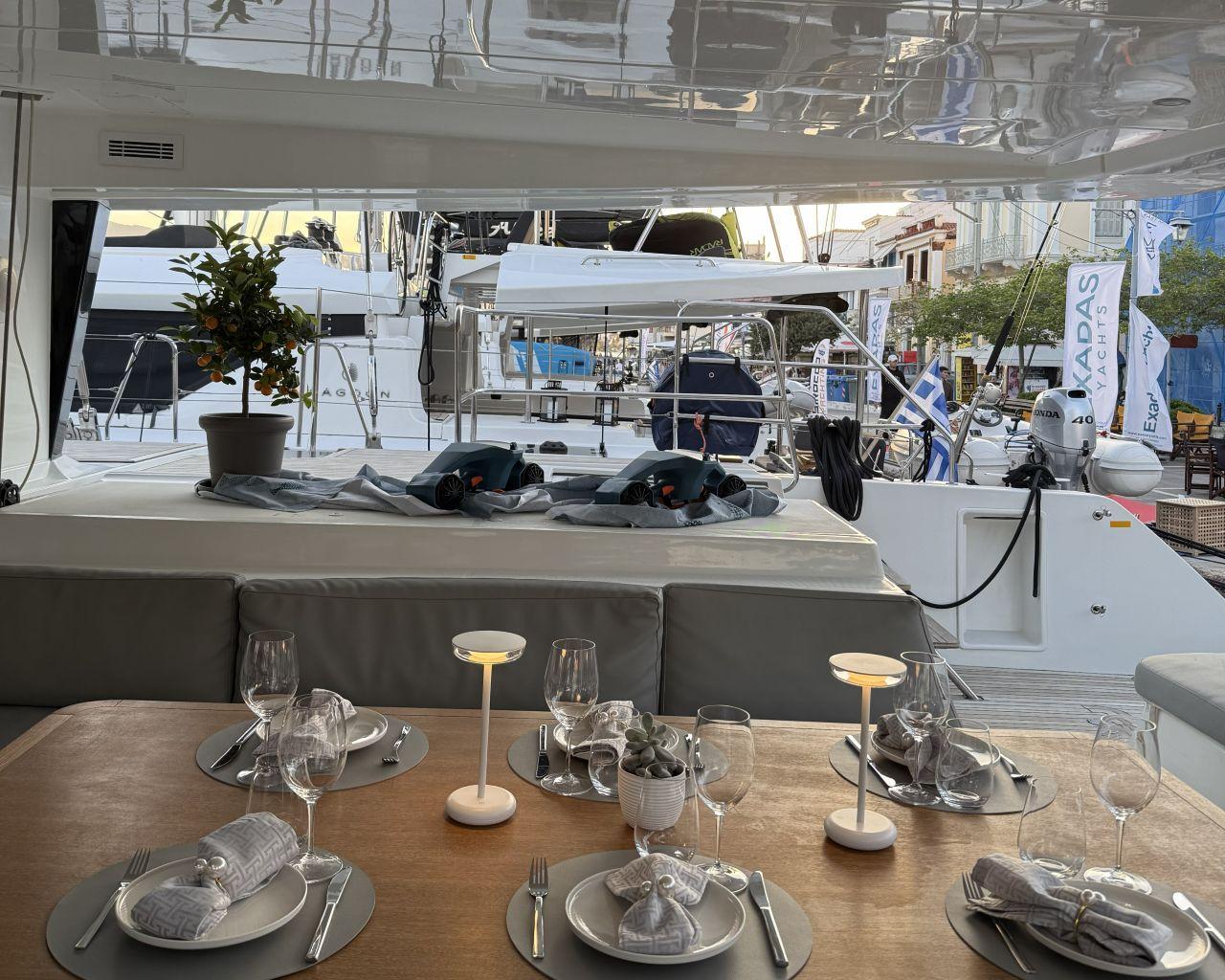 Lagoon 560 S2 - 5 + 1 cab., picture 11