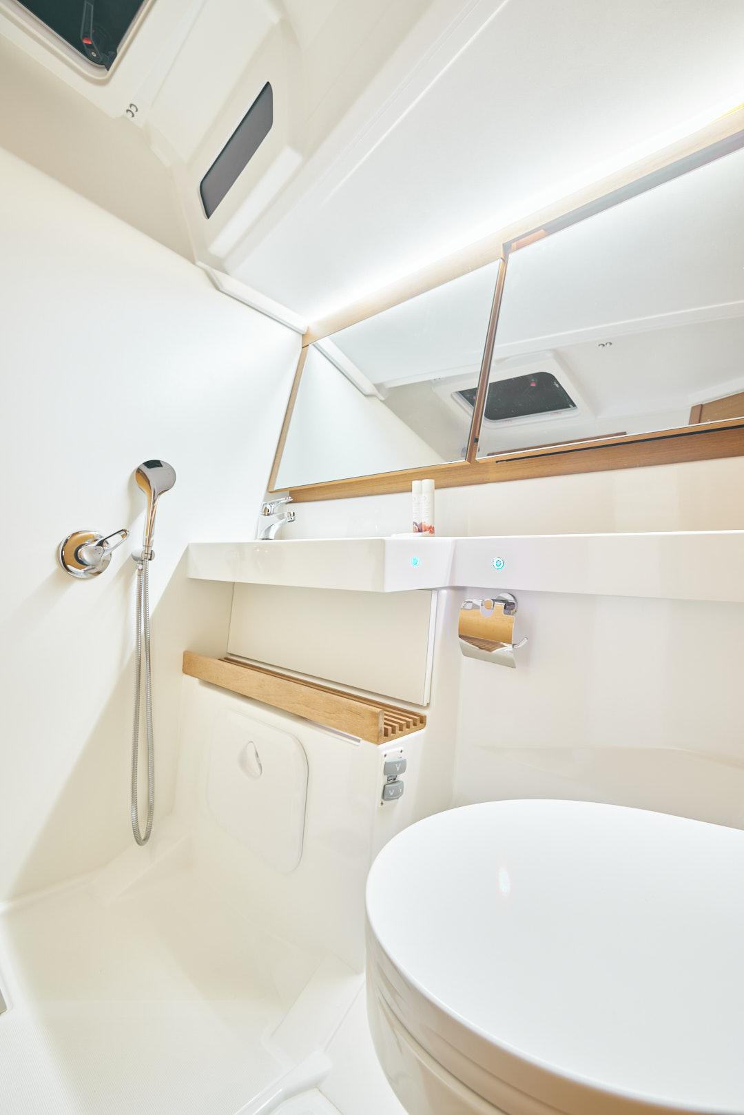 Sun Odyssey 440 - 4 cab., picture 26