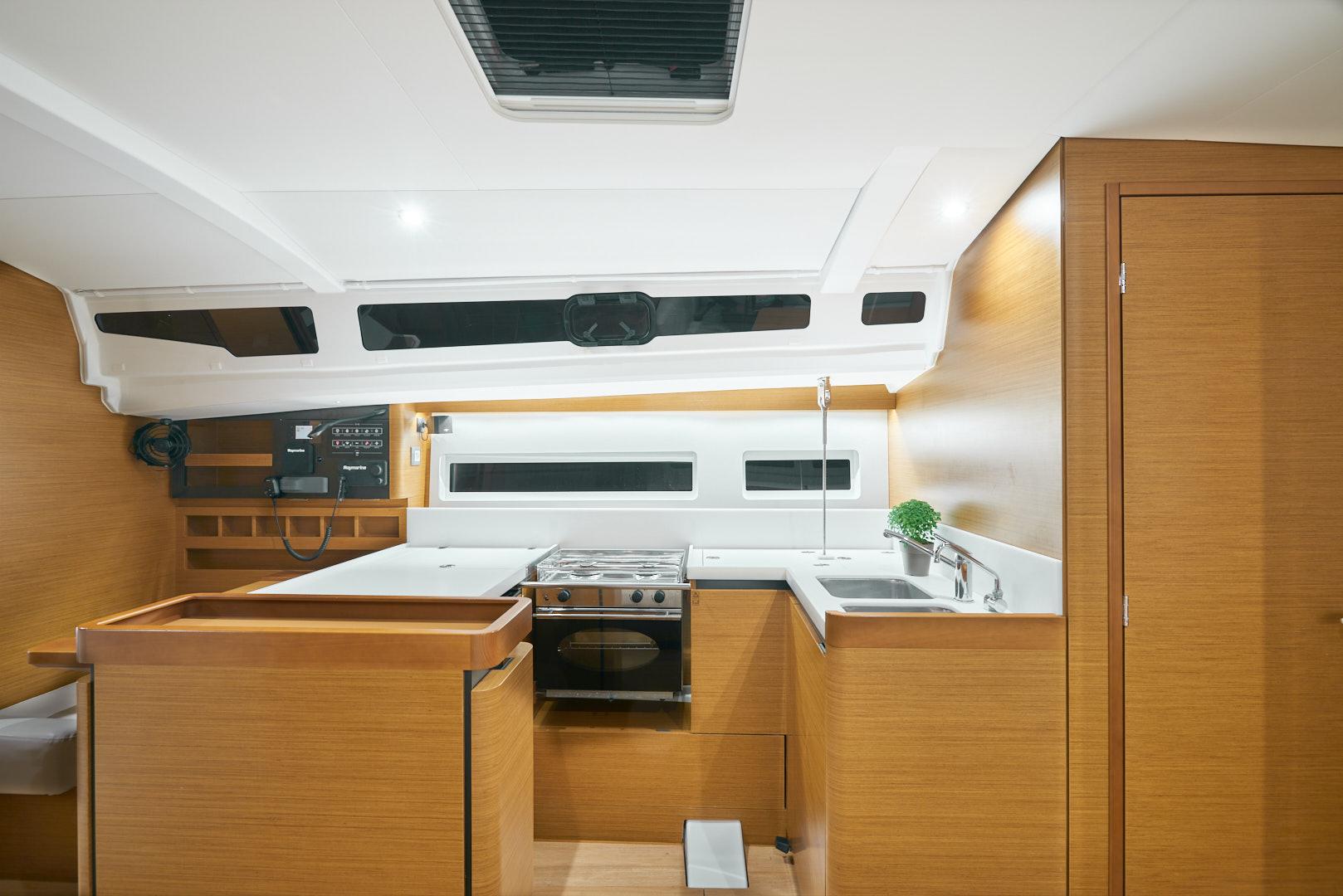 Sun Odyssey 440 - 4 cab., picture 14
