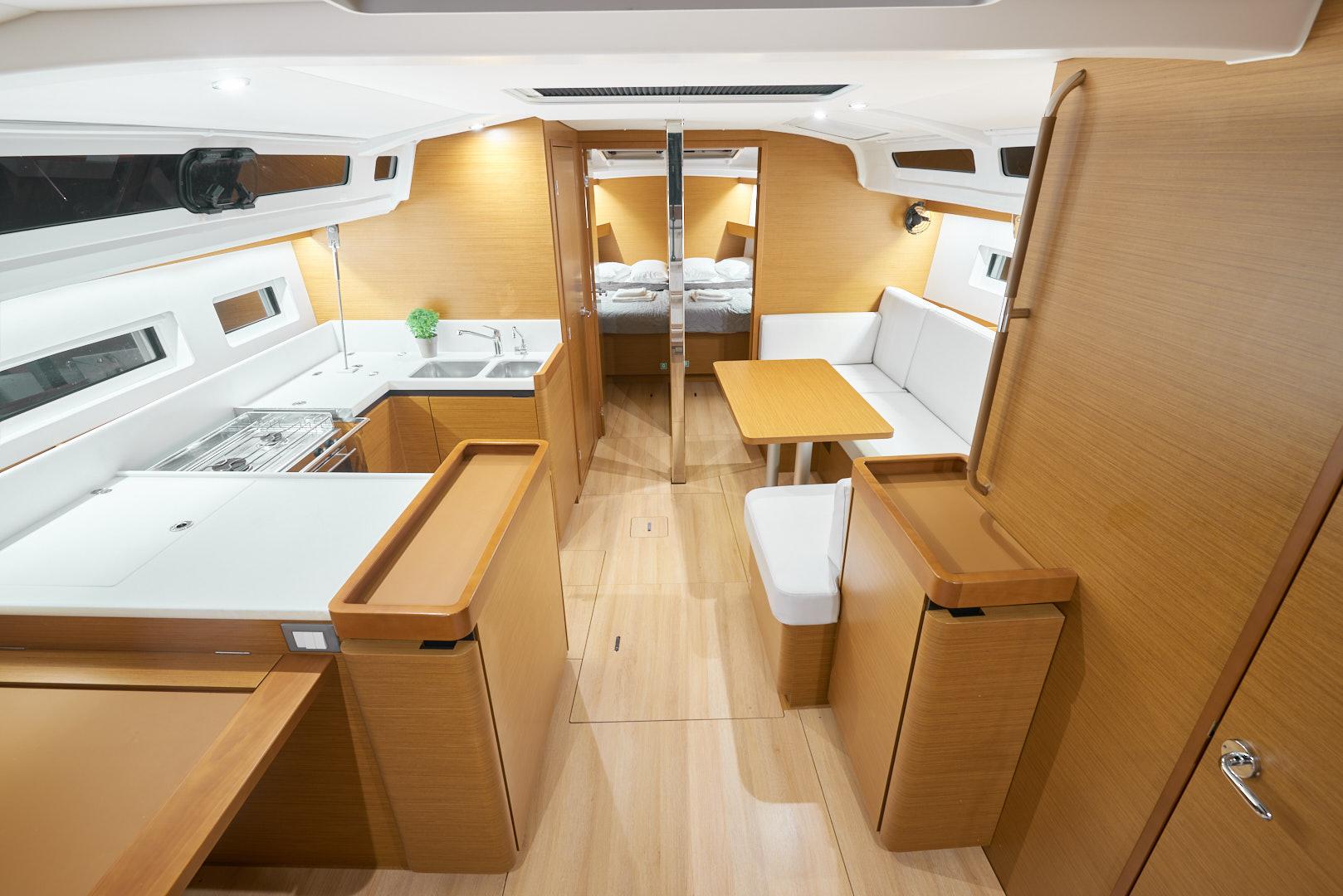 Sun Odyssey 440 - 4 cab., picture 15