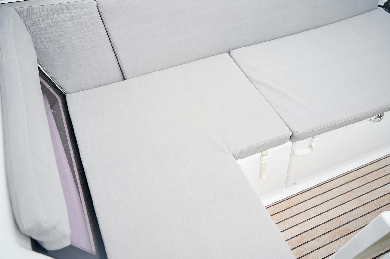 Sun Odyssey 440 - 4 cab., picture 10