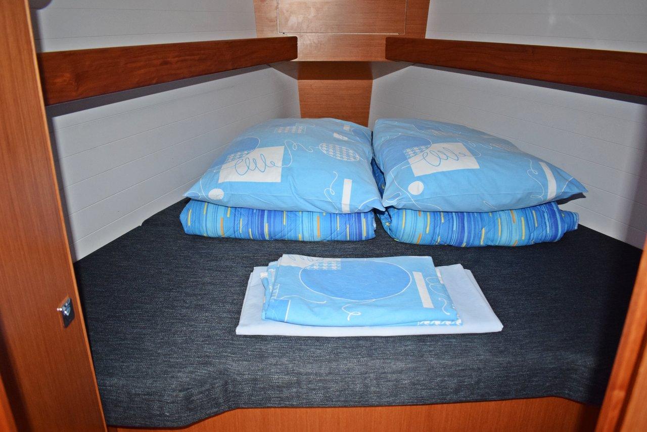 Bavaria Cruiser 33, picture 14