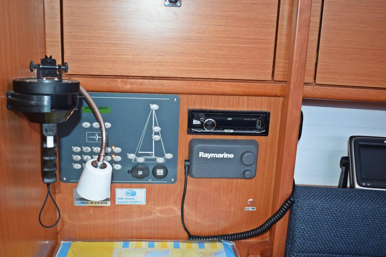 Bavaria Cruiser 33, picture 10