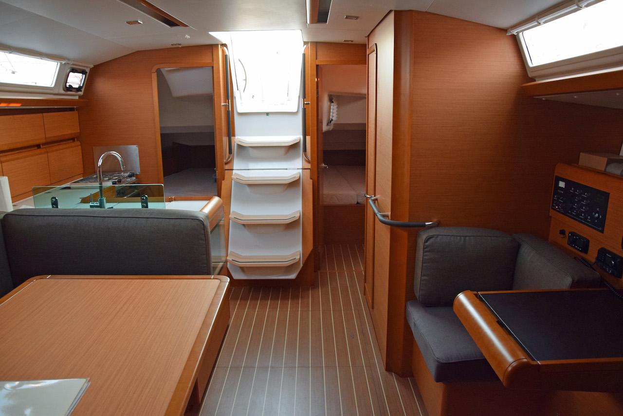 Sun Odyssey 449, picture 4