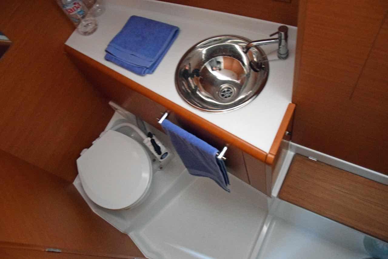 Sun Odyssey 449, picture 9