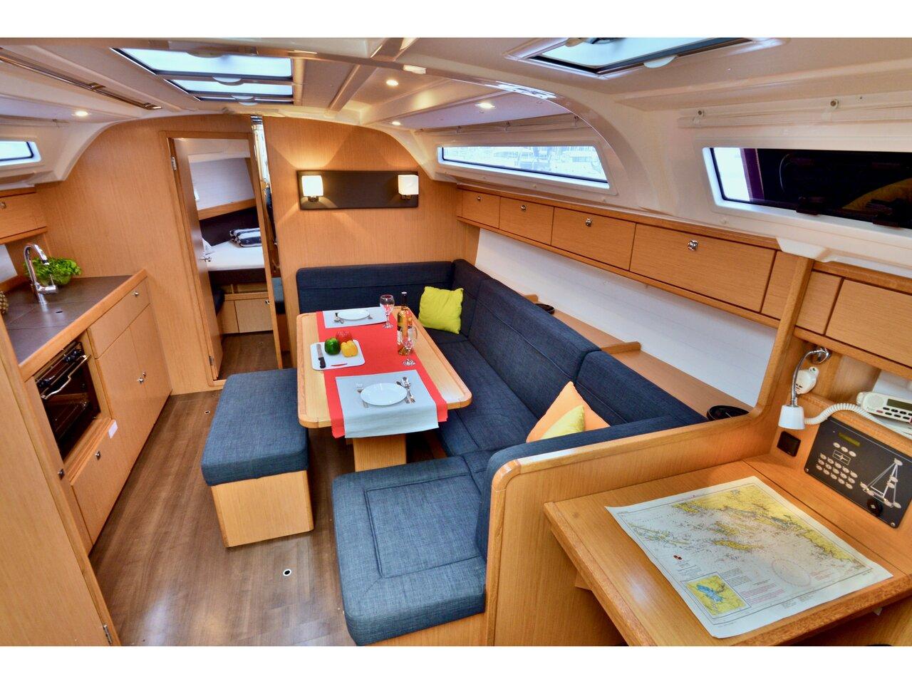 Bavaria Cruiser 41 - 3 cab., picture 3