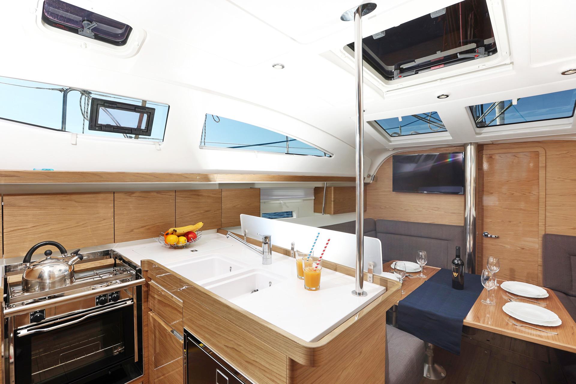 Elan Impression 40, picture 10