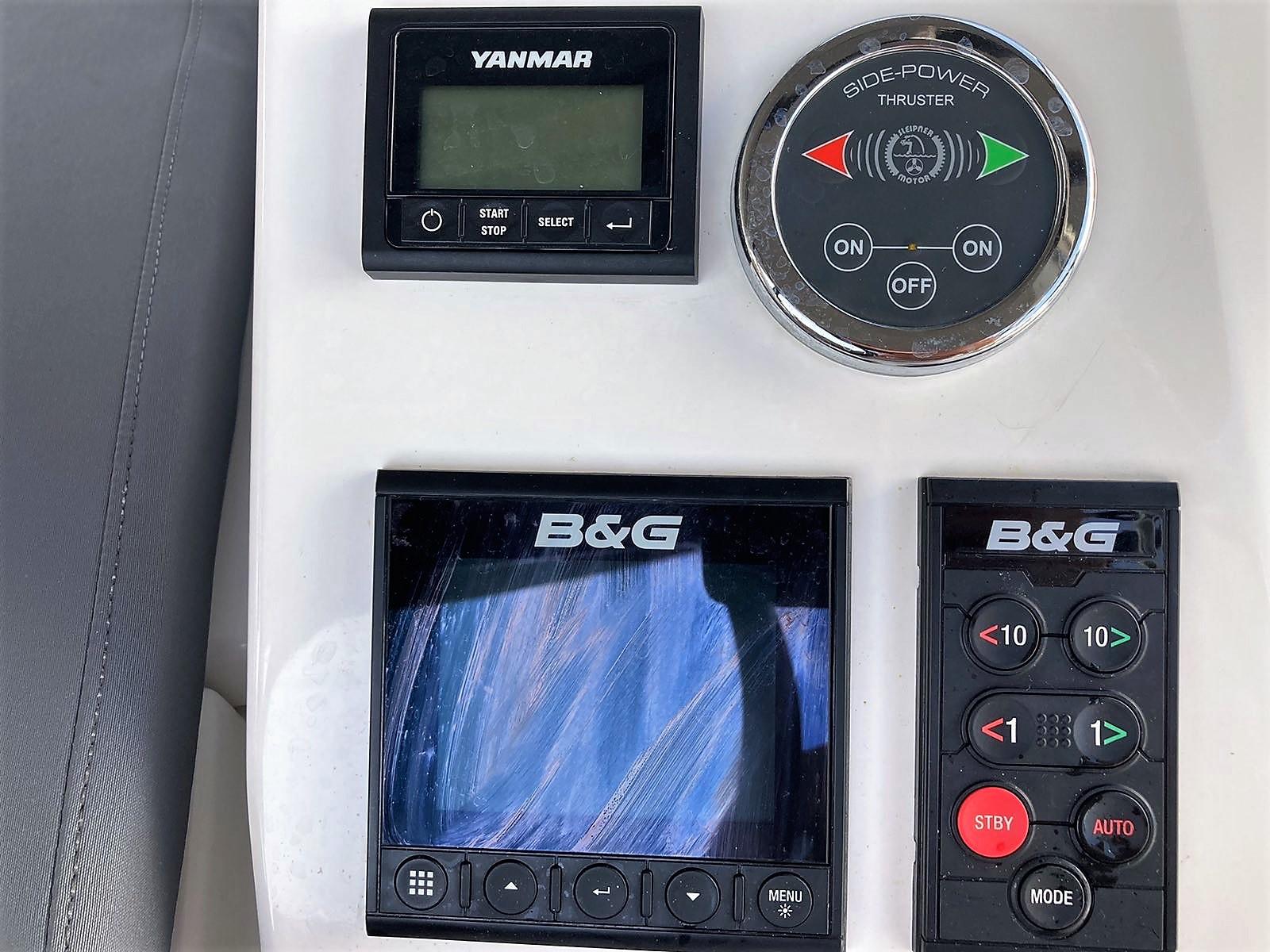 Bavaria C42, picture 3