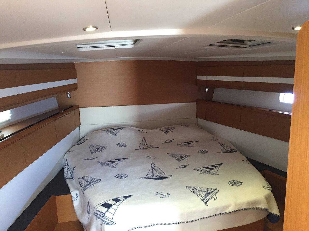 Jeanneau 53 - 3 + 1 cab., picture 23