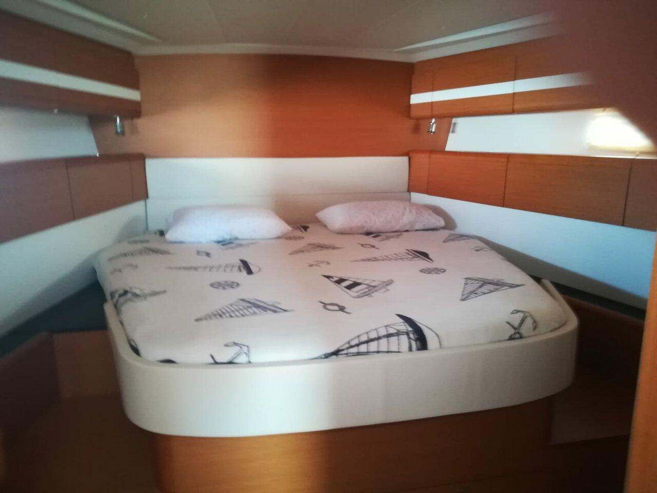 Jeanneau 53 - 3 + 1 cab., picture 24