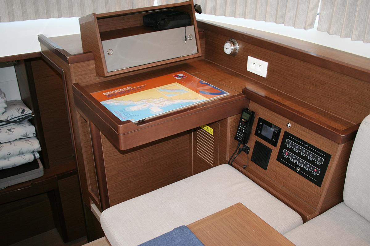 Lagoon 40 - 3 + 2 cab, picture 18